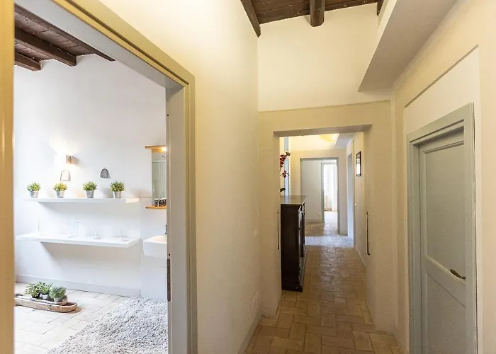 Apartament Historical - Arco Dei Banchi Rzym