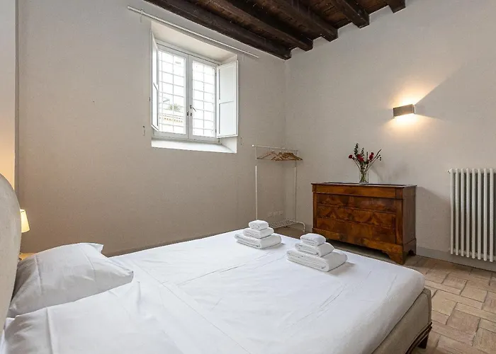 Historical - Arco Dei Banchi Apartament Rzym